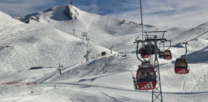 Valle Nevado por el dia. Un día completo en la nieve. Disfruta conociendo la cordillera de los Andes en Valle Nevado. Para los Amantes de la naturaleza y el Esqui